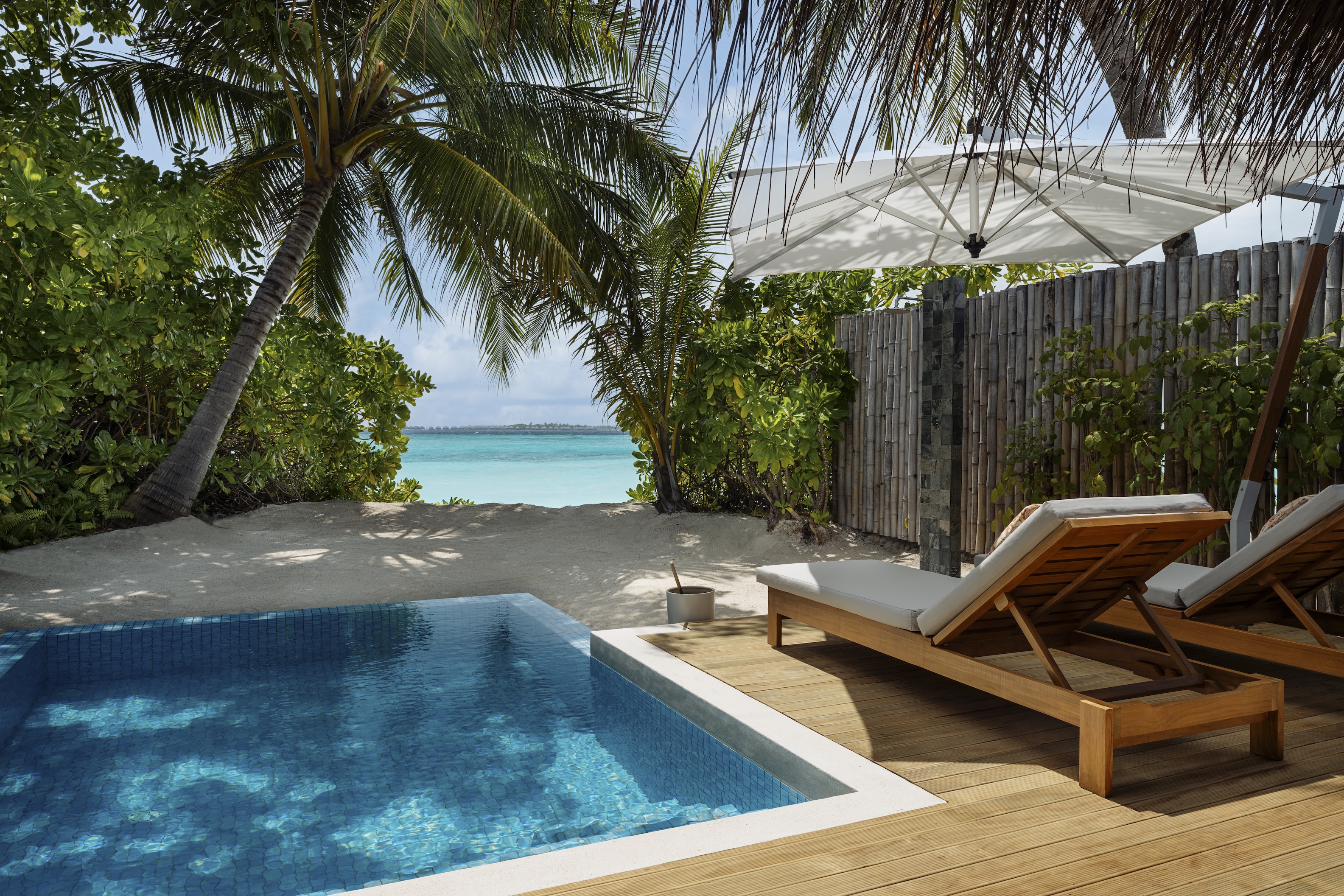 Niva Velassaru Maldives - Beach Villa With Pool View